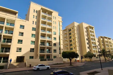 Al Thayyal, The Greens in Dubai