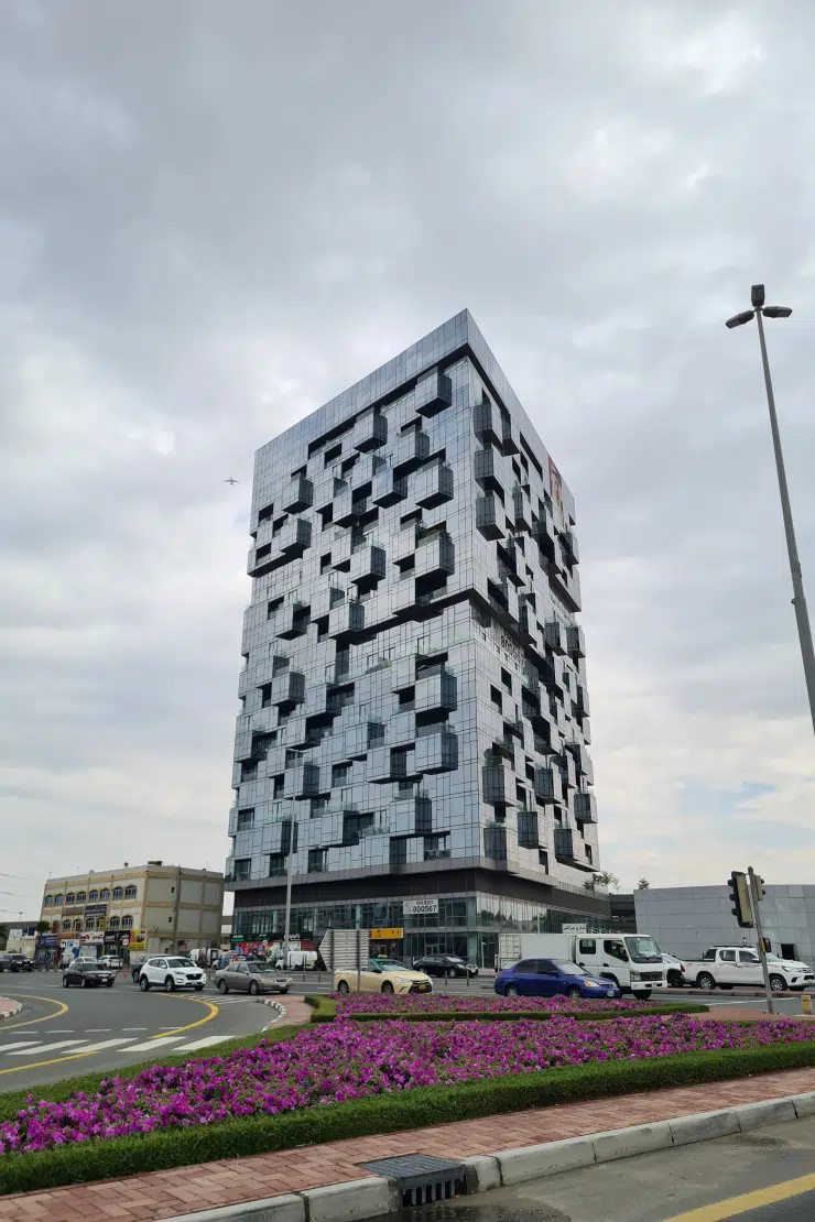 Al Fattan Sky Towers, Umm Ramool