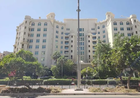 Jash Hamad, Palm Jumeirah in Dubai