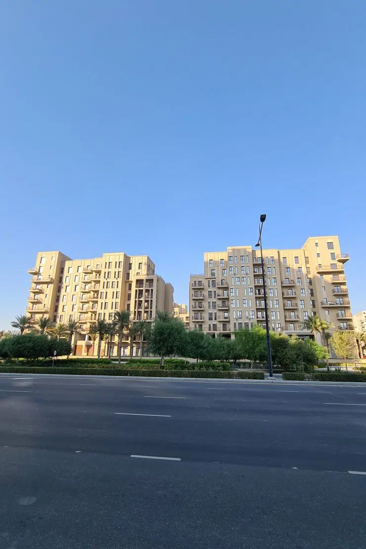 Zahra Breeze Apartments in Dubai