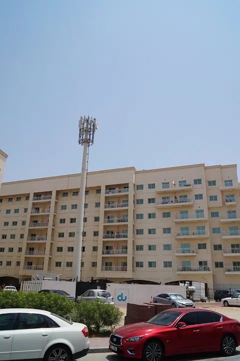 Mazaya 10A, Liwan