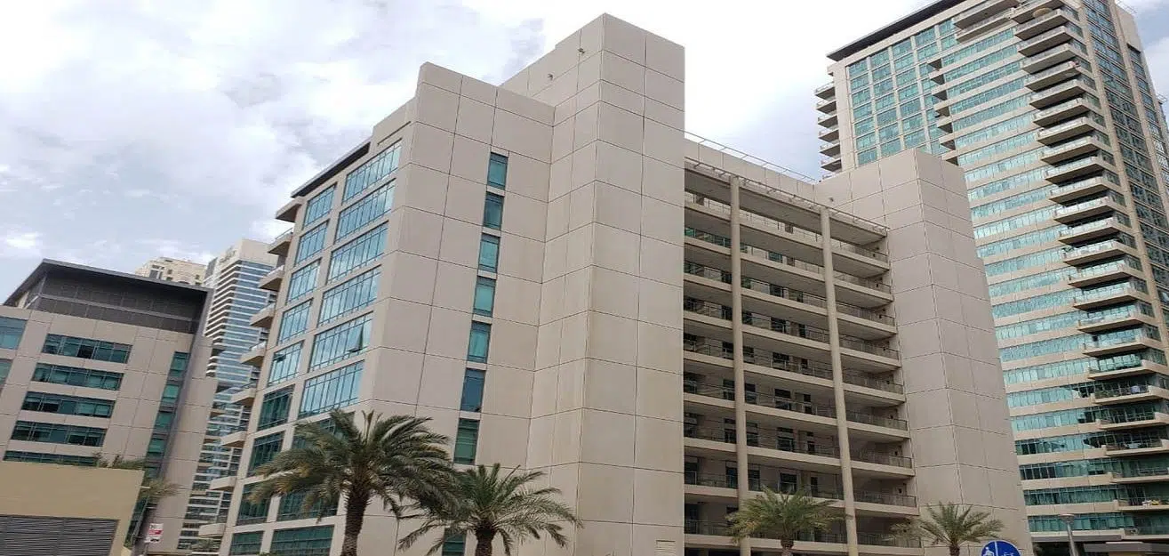 Al Majara Dubai Marina in Dubai