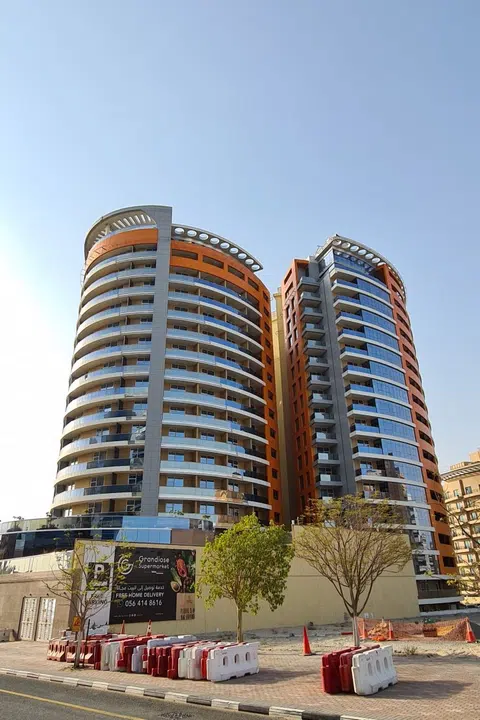 MM Towers, Dubai Silicon Oasis in Dubai