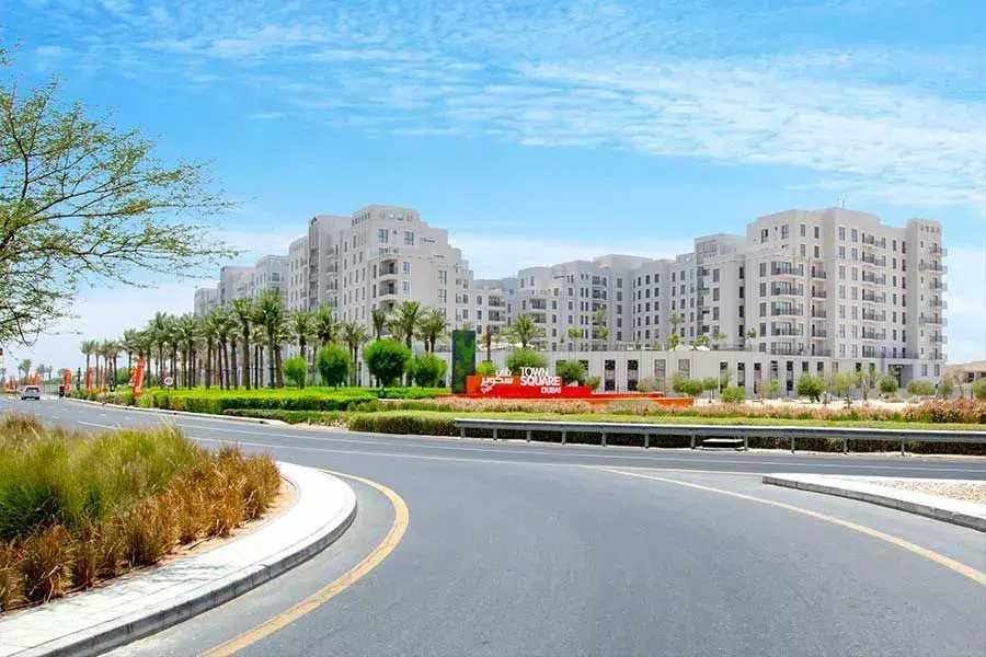 Safi Apartments, Town Square