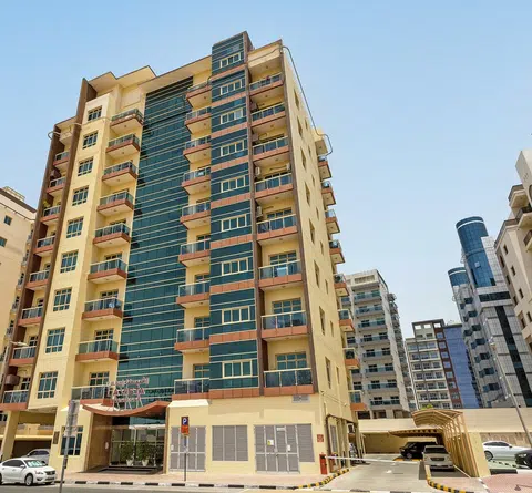 La Vista Residence 7, DSO in Dubai