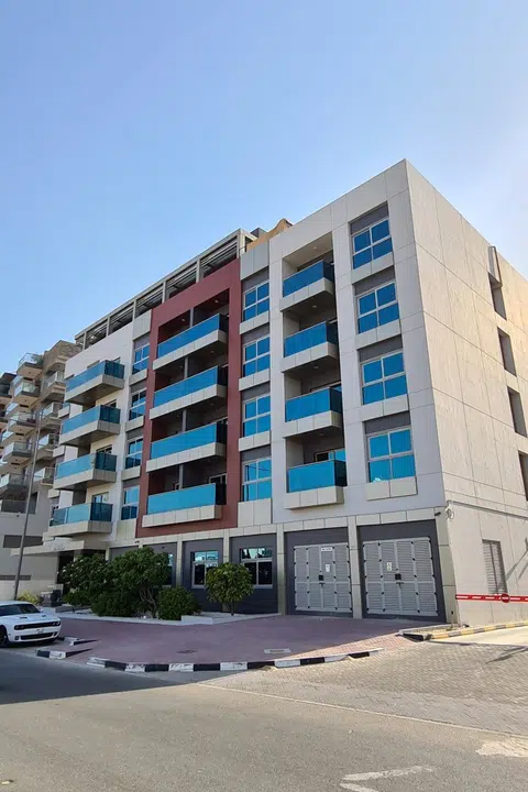 Benaa G10 Apartments, International City in Dubai