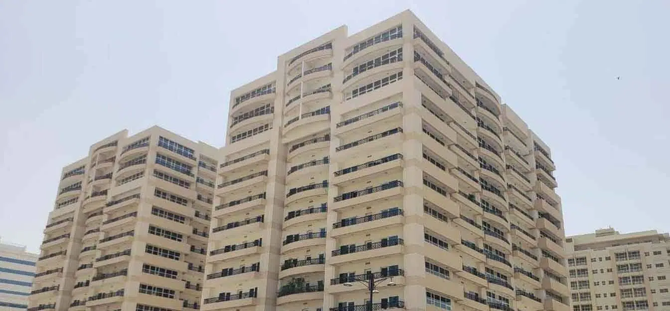 Al Gurg Twin Towers, Al Nahda