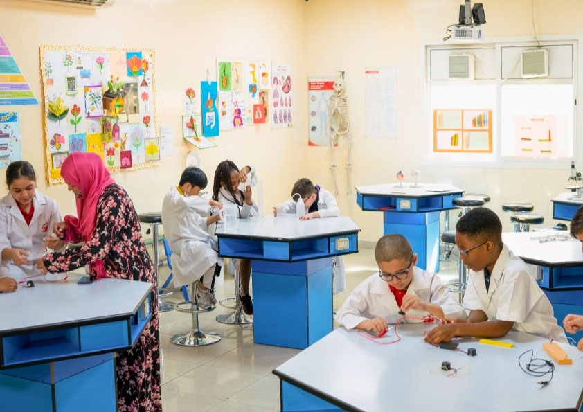 Apple International School