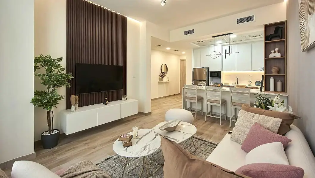 Park Boulevard - Image 5
