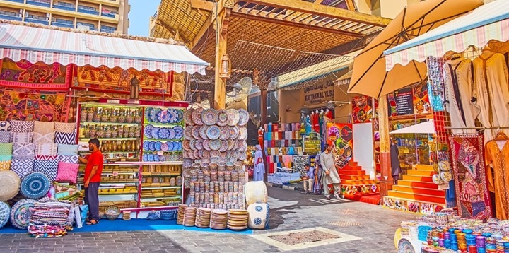 Old Souk Dubai: Exploring the Heart of Traditional Arabian Markets