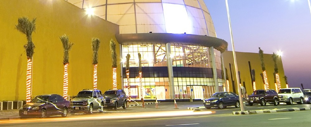 Dubai Outlet Mall Guide: Stores, Restaurants & Amenities
