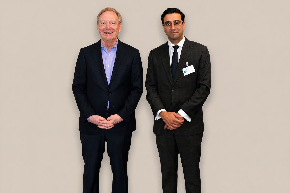 Dubai Holding Partners with Microsoft to Accelerate AI Transformation Across Operations