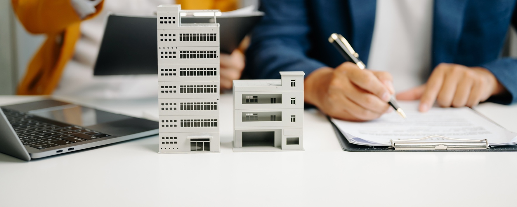 The Investor’s Checklist Before Paying a Booking Fee (2026 Guide)