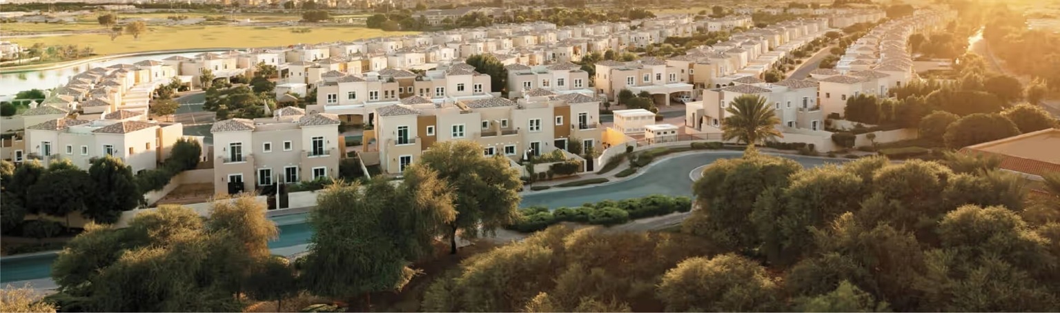 Dubai Hills vs Arabian Ranches: Which Community Is Right for You in 2026?