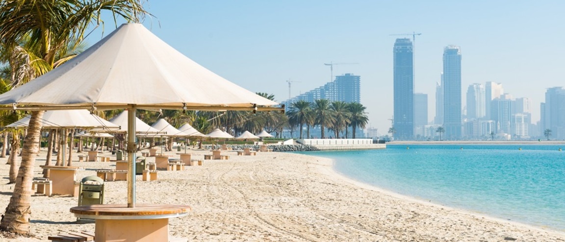Al Mamzar Beach Unveiled: A Guide to Fun and Relaxation