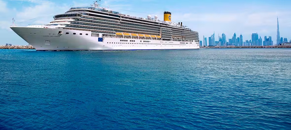 Dubai Harbour Cruise Guide: Sunset vs. Night Tours—Which Is Better in 2025?