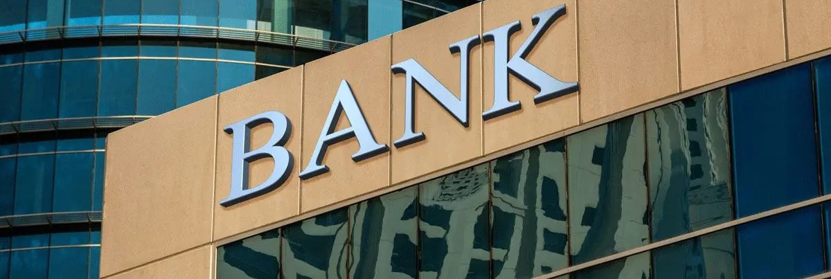 Best Banks in UAE for Expats (Savings, Mortgage & Salary Accounts)