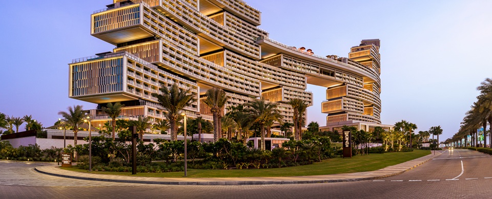Dubai Real Estate Sees $5.9bn in Weekly Transactions, Led by Landmark Palm Jumeirah Sales