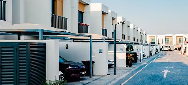 Dubai Residential REIT Expands Portfolio with Dh241M Villa Acquisition